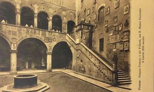Fotografia del palacio pretorio en Florencia, ahora Museo Nacional El Patio