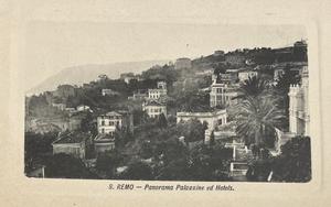 Vista panorámica de edificios y hoteles de San Remo